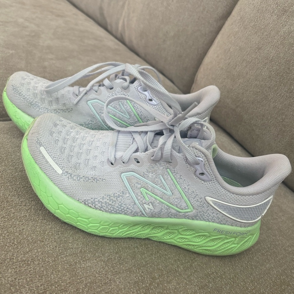 NEW BALANCE SIZE 5